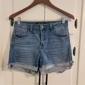 Judy Blue Cuff Stretch High Rise Medium Wash Shorts Medium